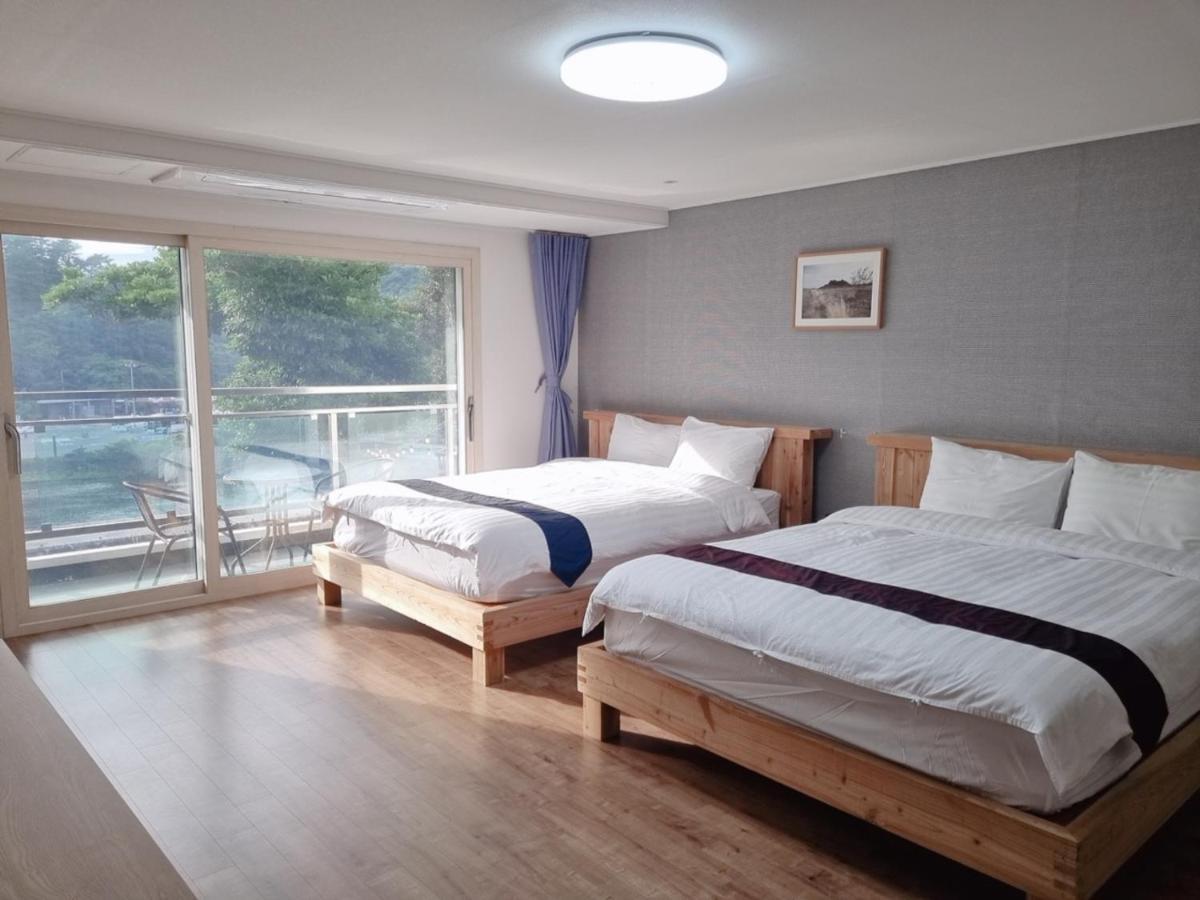 Cheonjiyeon Crystal Hotel مدينة سيوجويبو المظهر الخارجي الصورة