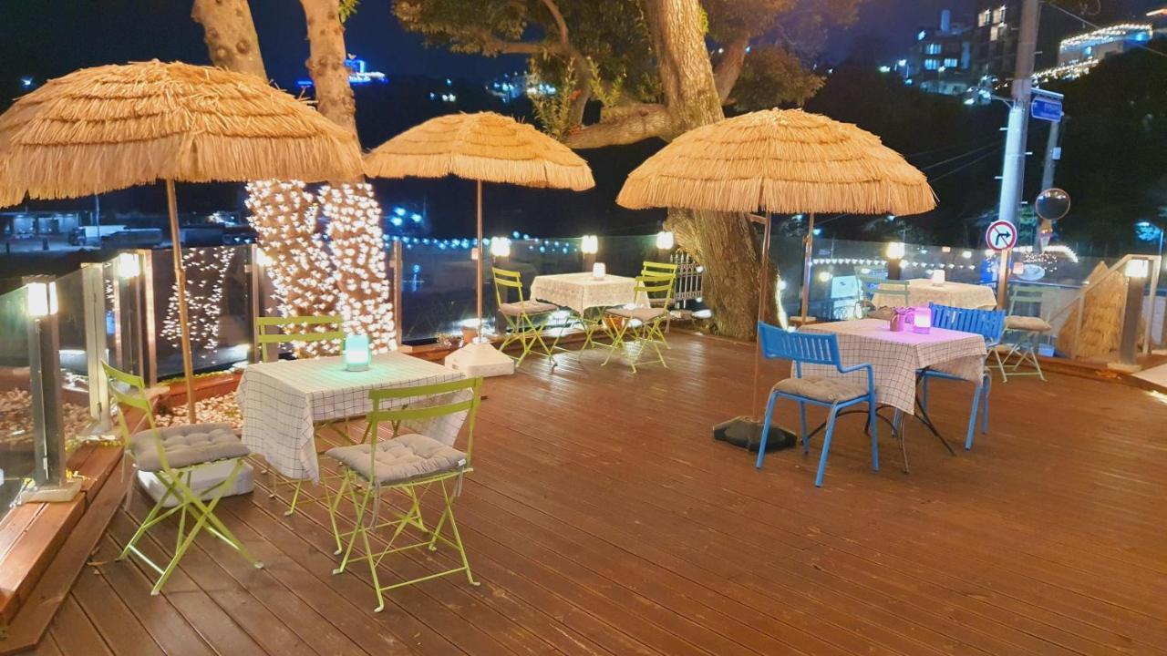Cheonjiyeon Crystal Hotel مدينة سيوجويبو المظهر الخارجي الصورة